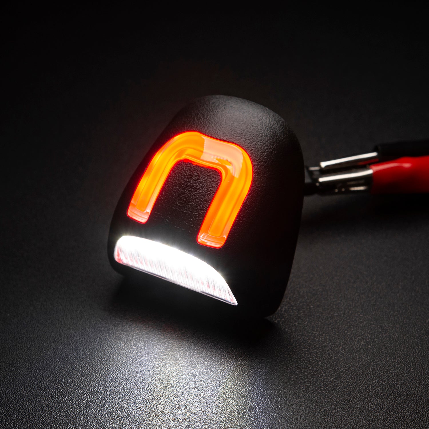OLED U-Shaped License Plate Lights For 1999-2014 Chevrolet Silverado, GMC Sierra, etc. - NS Auto Lighting