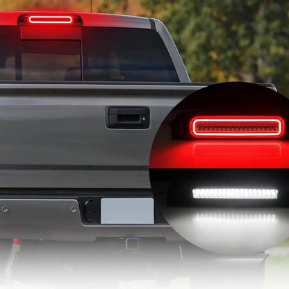 Troisième feu stop stroboscopique à LED de style F1 à lentille fumée pour Chevrolet Silverado, GMC Sierra 2014-2019