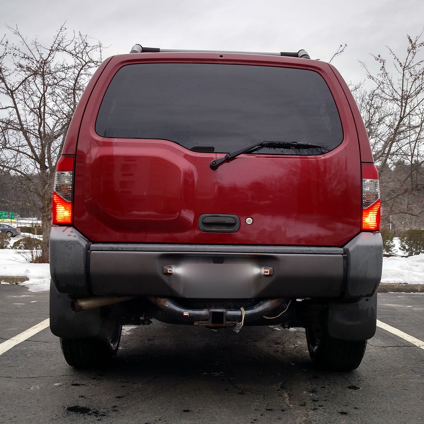 OLED U-Shaped License Plate Lights For 1998-2004 Nissan Frontier, etc. - NS Auto Lighting